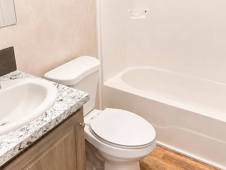 Silverstone Manufactured Home Community — Photo 2