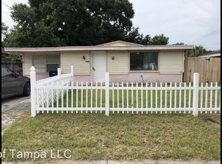 4022 E Paris St, Tampa, FL 33610
