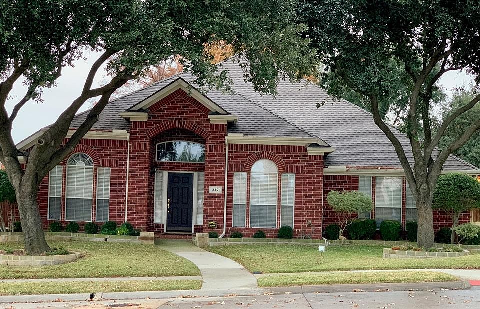 1st image of 412 Crestview Point Dr