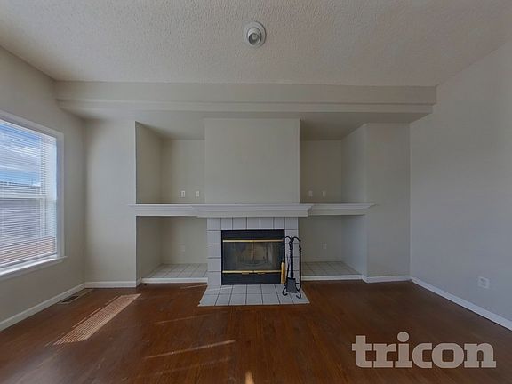 3rd image of 5495 S Dunkirk Way