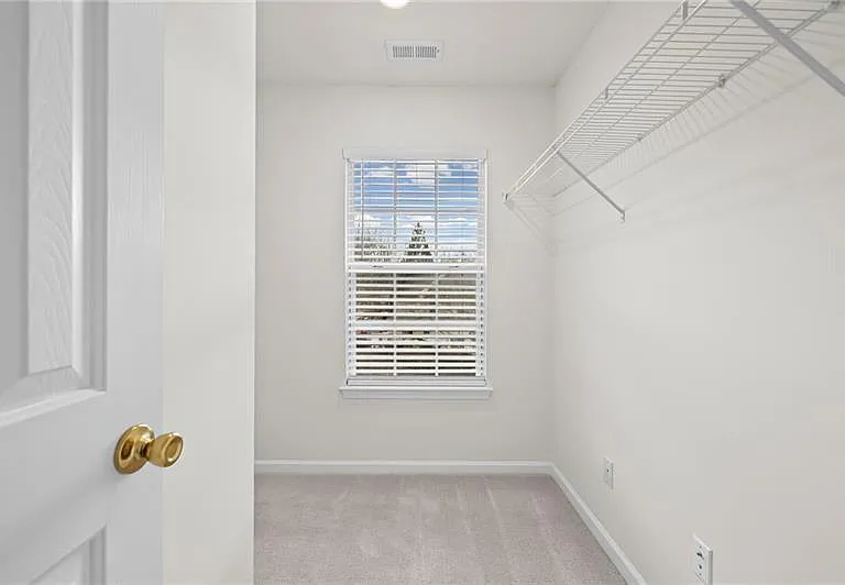 5662 Lawley Dr — Photo 28