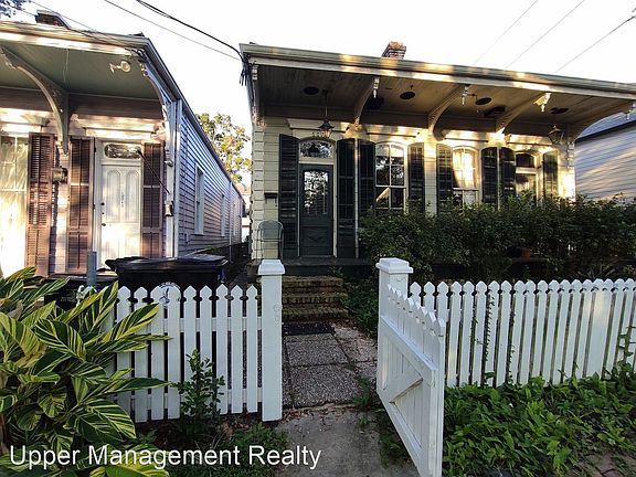 2nd image of 607 Napoleon Ave #3739911