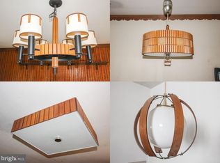 1405 Pleasant Valley Dr, Baltimore, MD 21228