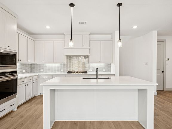 6th image of this home