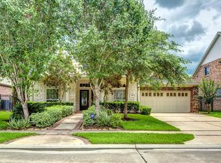 1718 Ravenel Ln, Sugar Land, TX 77479