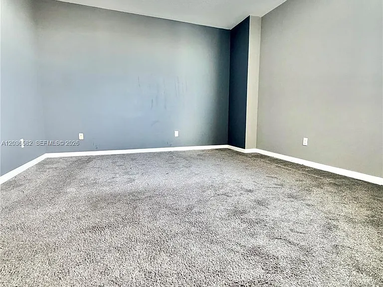 335 Biscayne Blvd #4200 — Photo 29