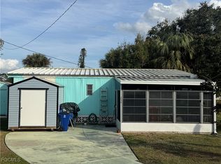 234 Lamplighter Ln, North Fort Myers, FL 33917