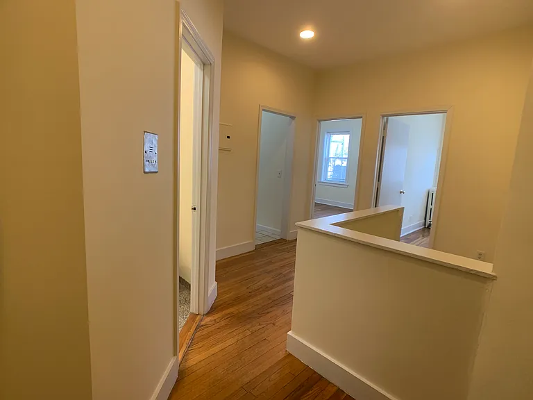 80 Gordon Street — Photo 12