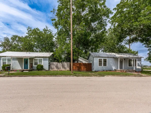 491 Wright, New Braunfels, TX 78130