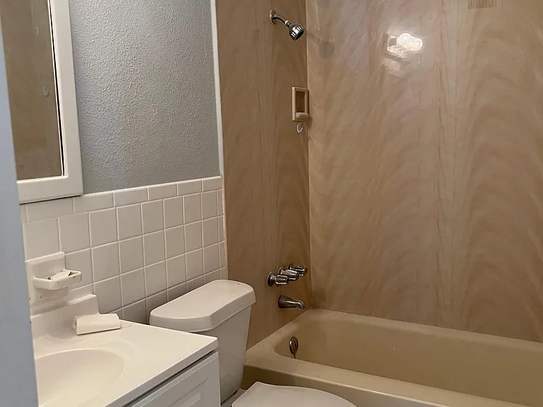 Front full bath