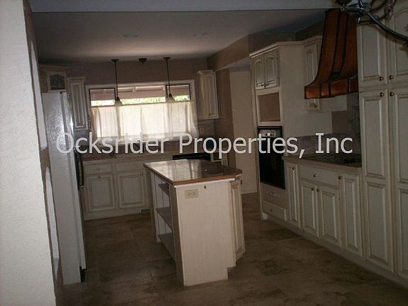 4th image of 6016 Rogers Ave NE