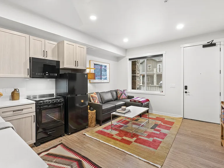 2155 Bighorn Trl — Photo 100
