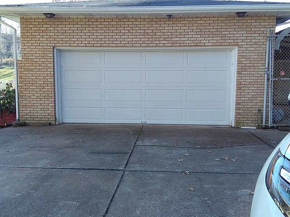 4th image of 115 Woodlawn Dr