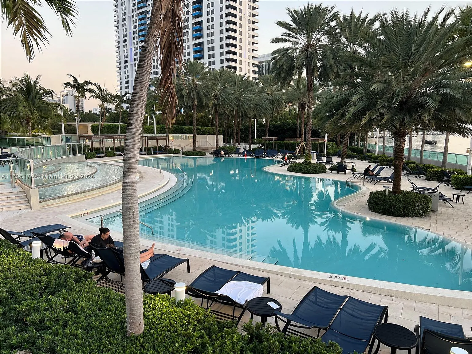 Flamingo South Beach I Co — Photo 2
