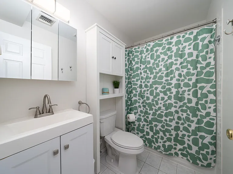 83 Madison St #3 — Photo 16