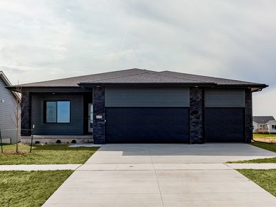 8208 Mahon Ct, Johnston, IA, 50131
