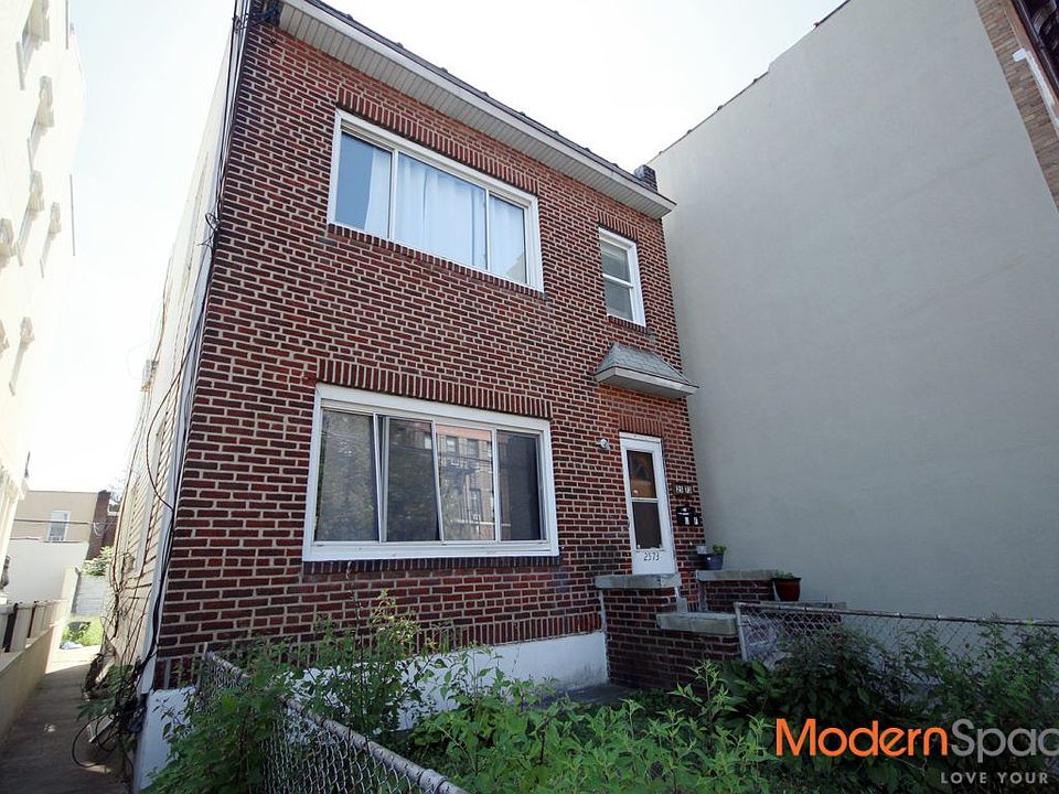 2nd image of 2573 44th St