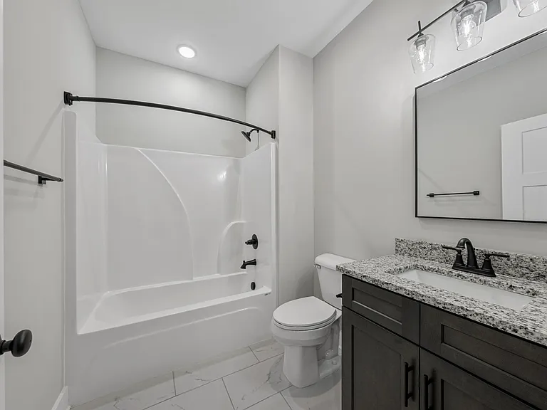 2624 S Main St #14 — Photo 28