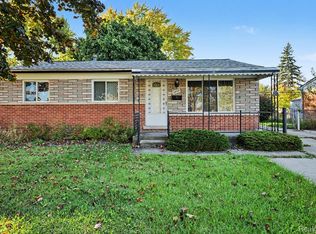 34535 Beaconsfield St, Clinton Township, MI 48035