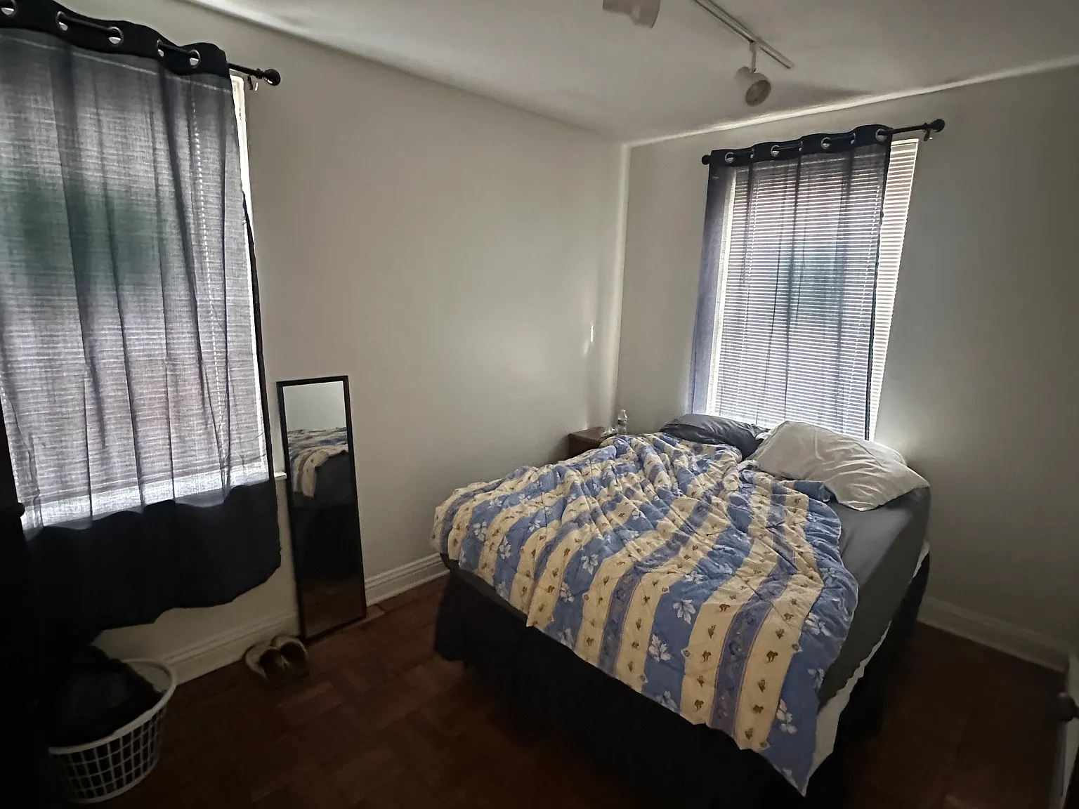 324 S Highland Ave — Photo 3