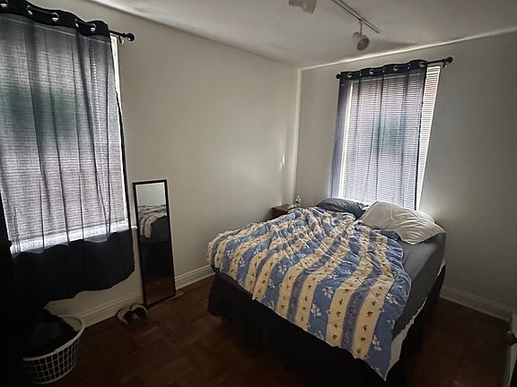 3rd image of 324 S Highland Ave #4