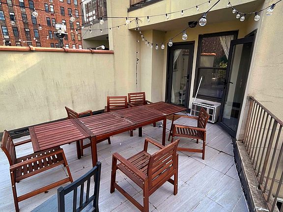 3rd image of 246 10th Ave Penthouse A