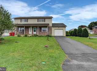 3 Holly Ct, Shippensburg, PA 17257