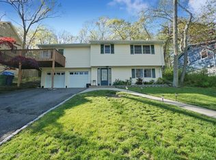 238 Hillside Dr, Neptune, NJ 07753