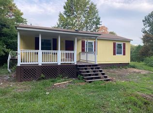 11 Freeman Rd, Newnan, GA 30263