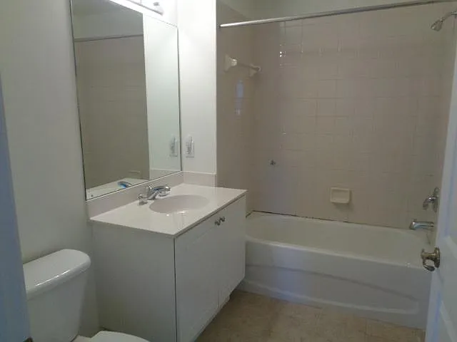 1512 SW 50th St #203 — Photo 13