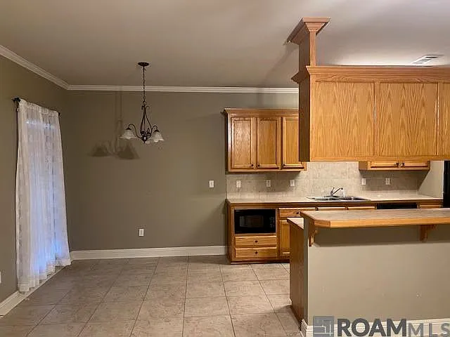 828 Meadow Bend Dr #C — Photo 7