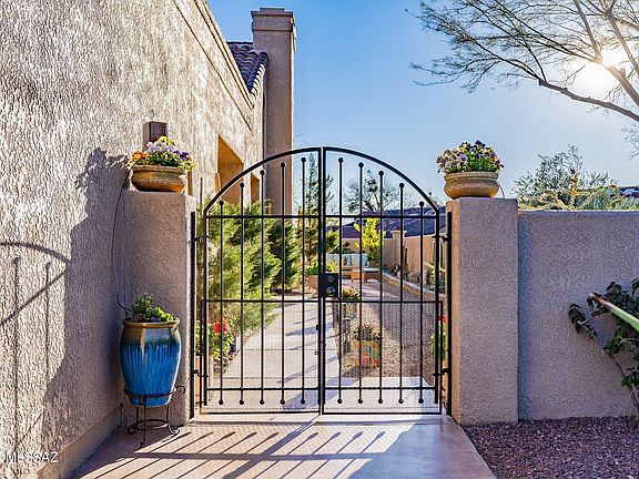 5th image of 6125 N Coatimundi Dr