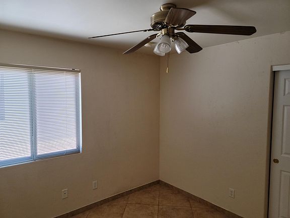 5th image of 721 W Cholla Crest Dr