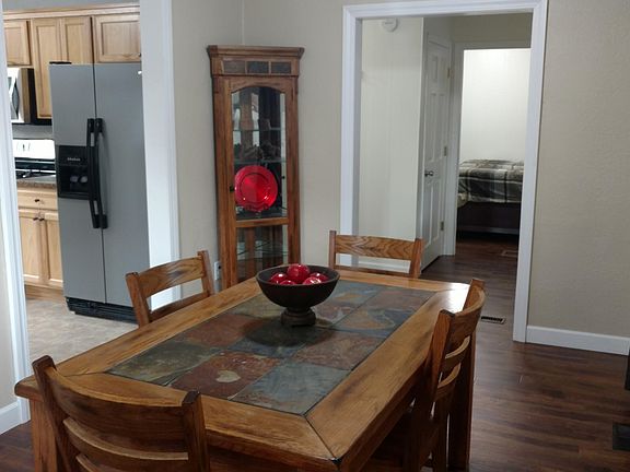 5th image of 503 West Ave