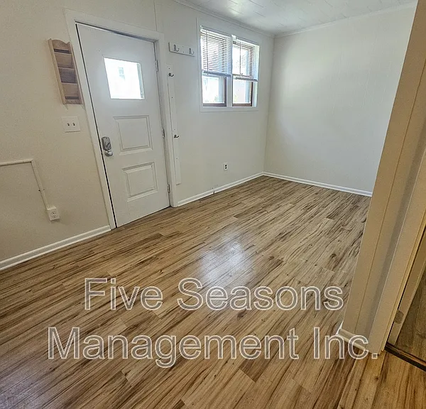 393 North St #1 — Photo 8