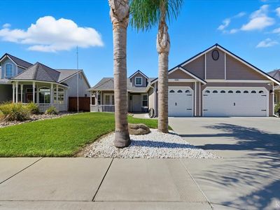 3060 Zion Way, Hanford, CA, 93230