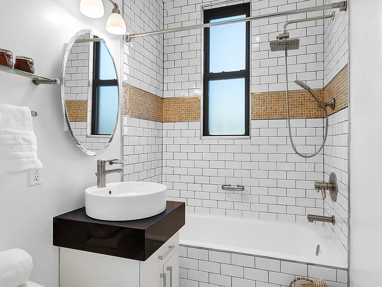 55 W 95th St #PHE — Photo 9