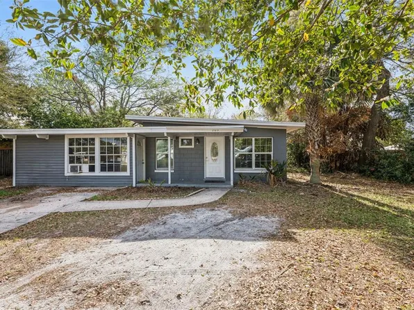 205 Oakland Ave, Sanford, FL 32773