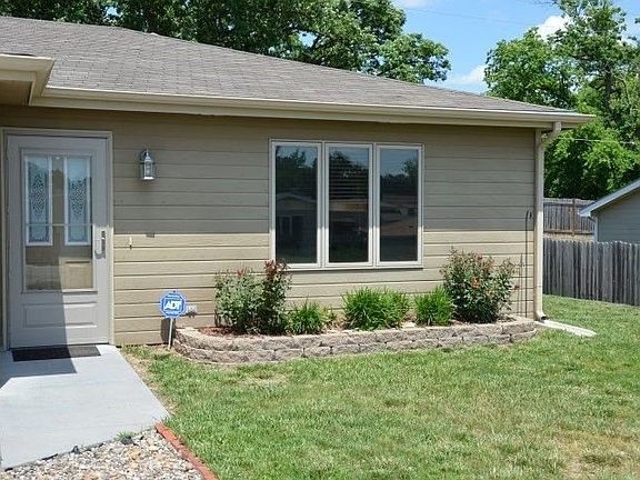 2nd image of 204 William Dr