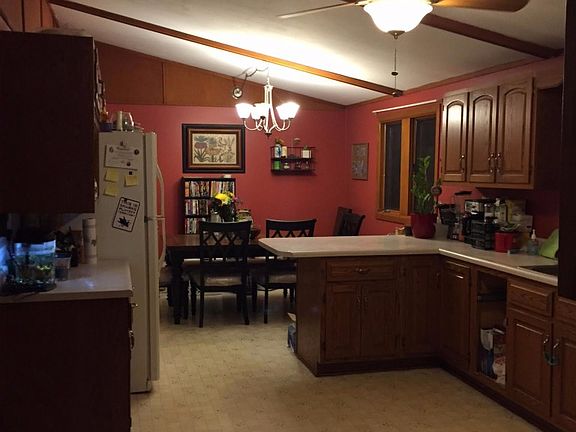 3rd image of 10436 W Oakford Ave