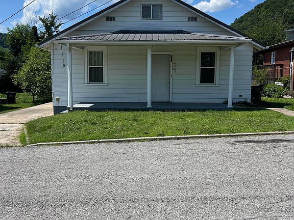 2nd image of 253 Hager St