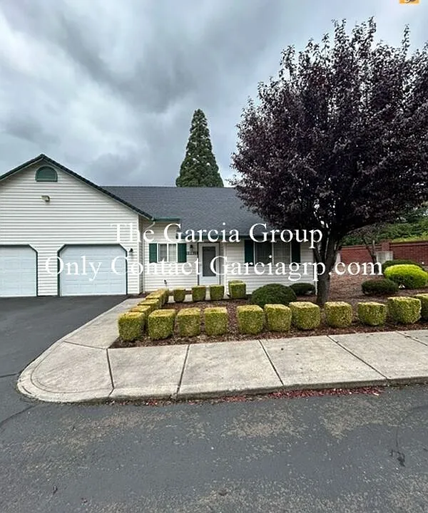 13613 SE Oatfield Rd