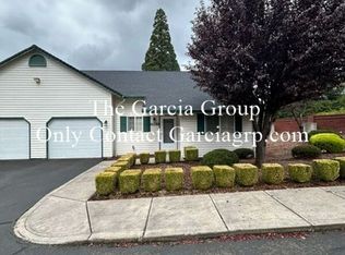 13613 SE Oatfield Rd, Portland, OR 97222