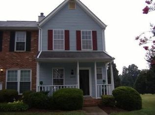 8209 Circle Tree Ln, Charlotte, NC