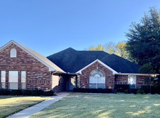 1602 Overlook Dr, Kaufman, TX 75142