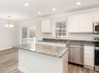 14 Dock Rd, Belmont, NH 03220