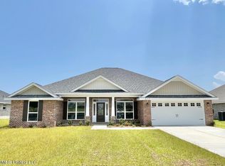 6215 Saphire Ln, Biloxi, MS 39532
