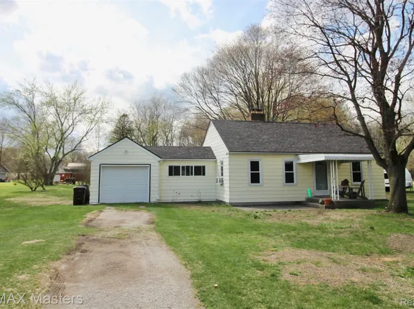 11047 Secor Rd, Temperance, MI 48182