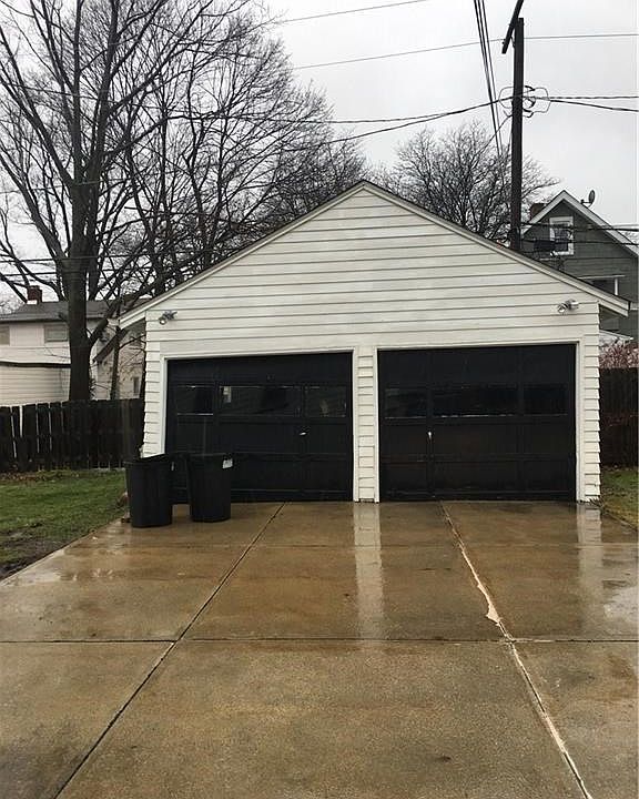 2nd image of 3734 Sudbury Rd