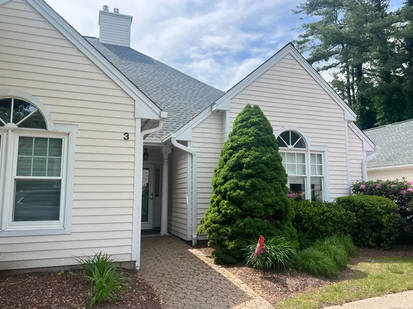 3 Southwick Court #3, Cheshire, CT 06410
